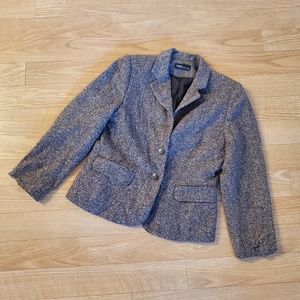 ⭐️ 2/$20 ⭐️ Vintage Wool/Silk Blazer